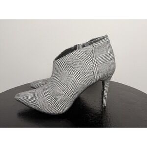 Journee Collection Womens Gray Pointed Toe Booties Size 8 BHFO‎ 4917 Houndstooth